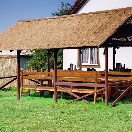 Mayak Resort Kam'yani Potoky Екстериор снимка