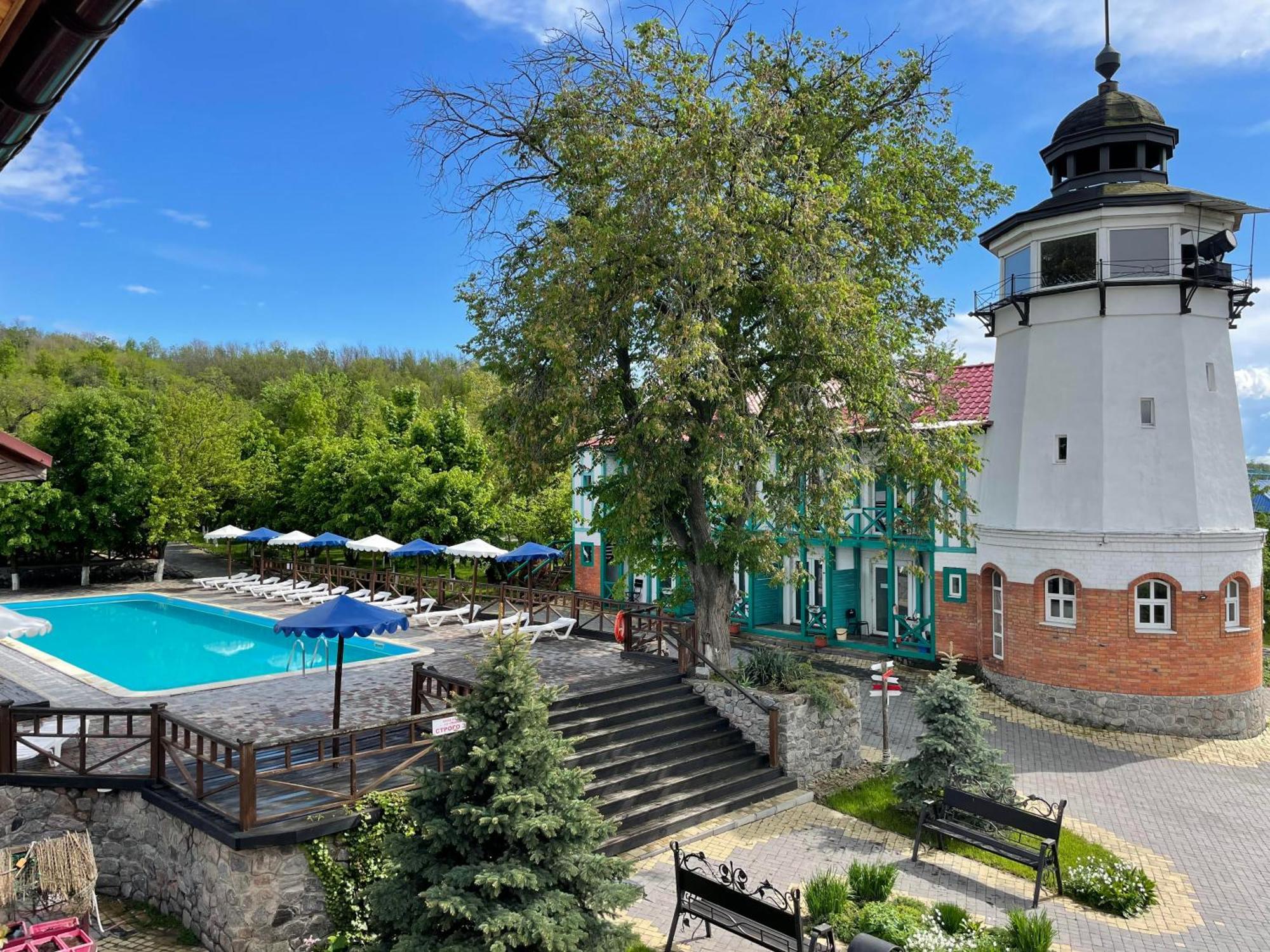 Mayak Resort Kam'yani Potoky Екстериор снимка
