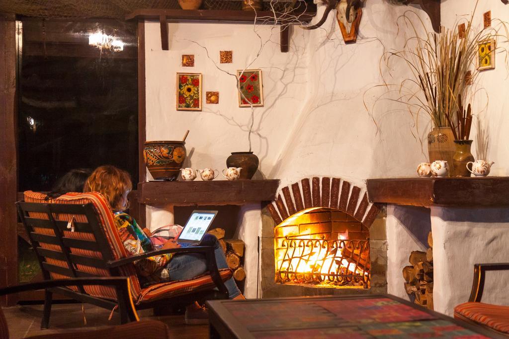 Mayak Resort Kam'yani Potoky Екстериор снимка