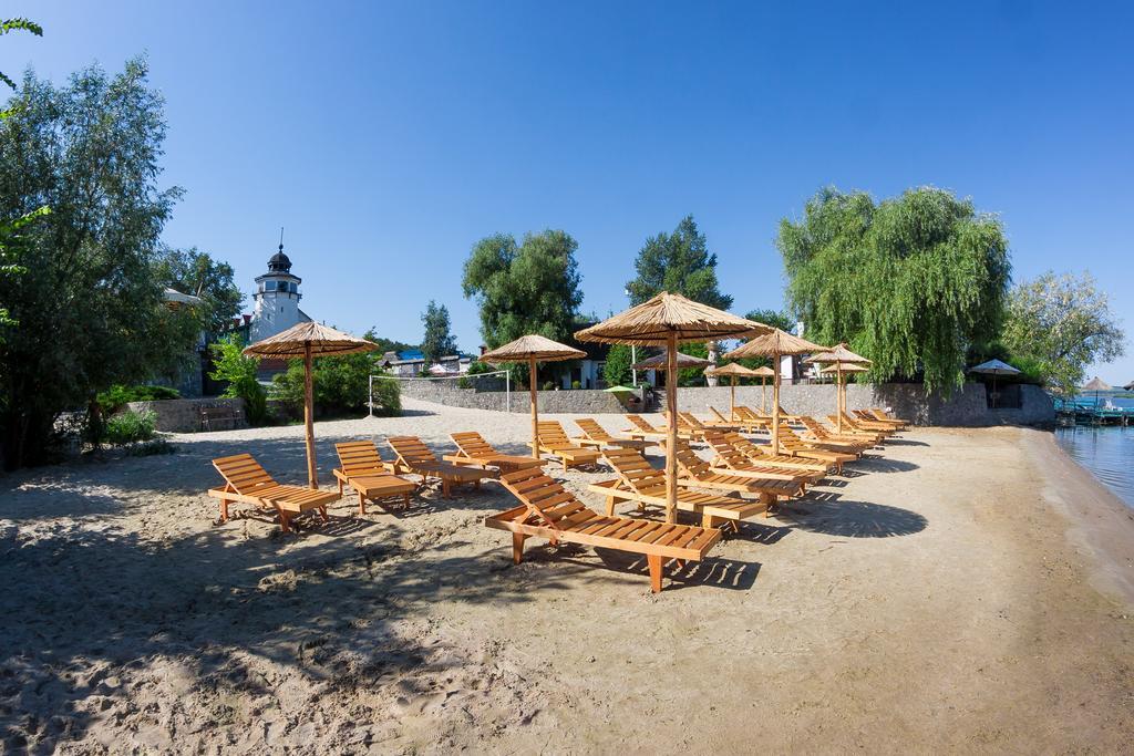 Mayak Resort Kam'yani Potoky Екстериор снимка